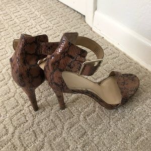 Calvin Klein Snake Skin Heels Size 7